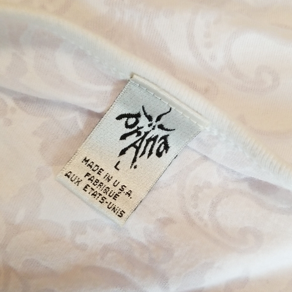 Prana Short Sleeve White Floral Top - Picture 5 of 7